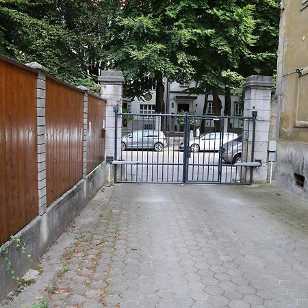 Love Nest Apartment Любляна Екстер'єр фото