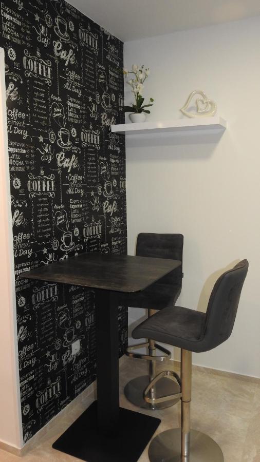 Love Nest Apartment Любляна Екстер'єр фото