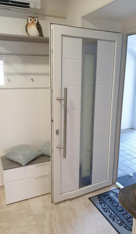 Love Nest Apartment Любляна Екстер'єр фото